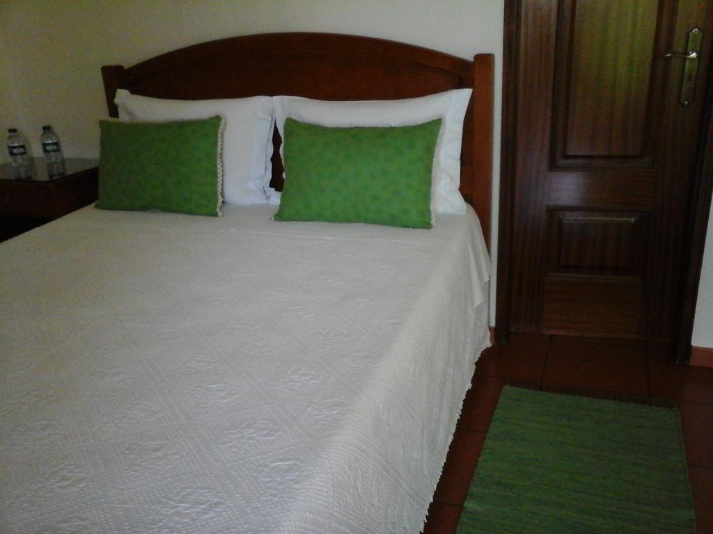 Residencial Idalio Hotel Odemira Quarto foto